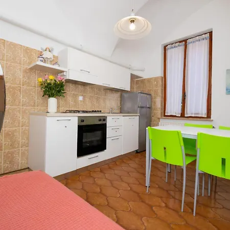 Apartman Casa Vicino Al Mare Finale Ligure